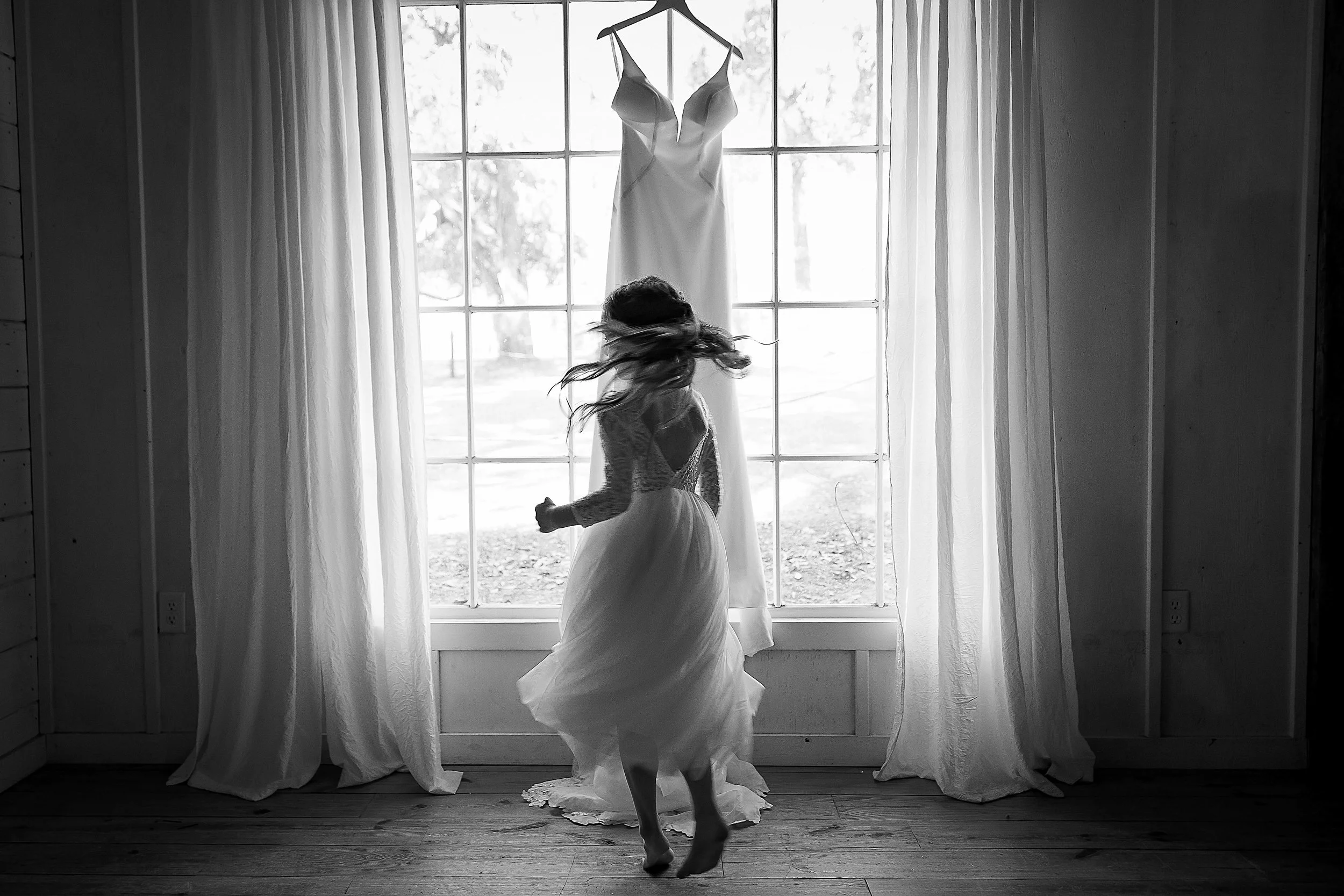 Brittany and Dan-13-BW.jpg