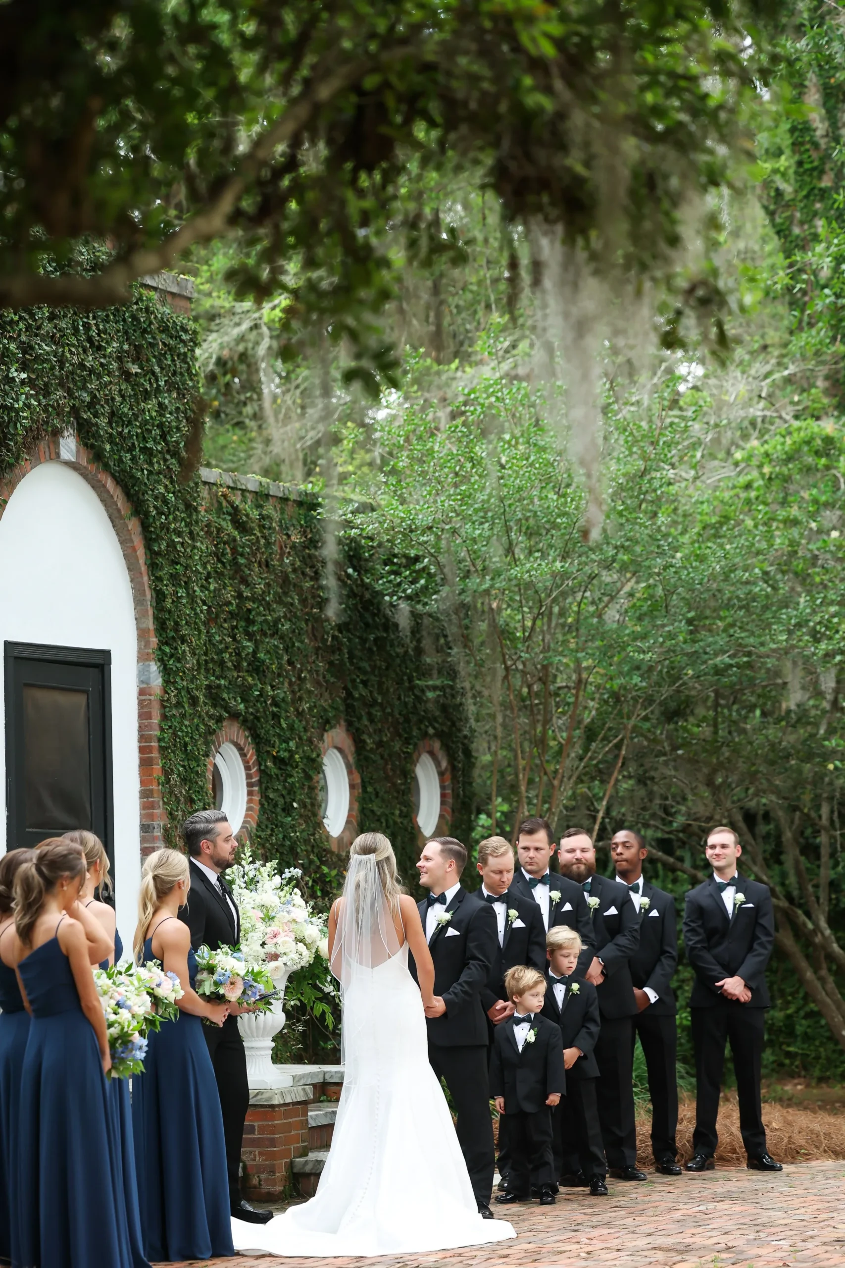 Kendall and Hunter Sneak Peek-56.jpg