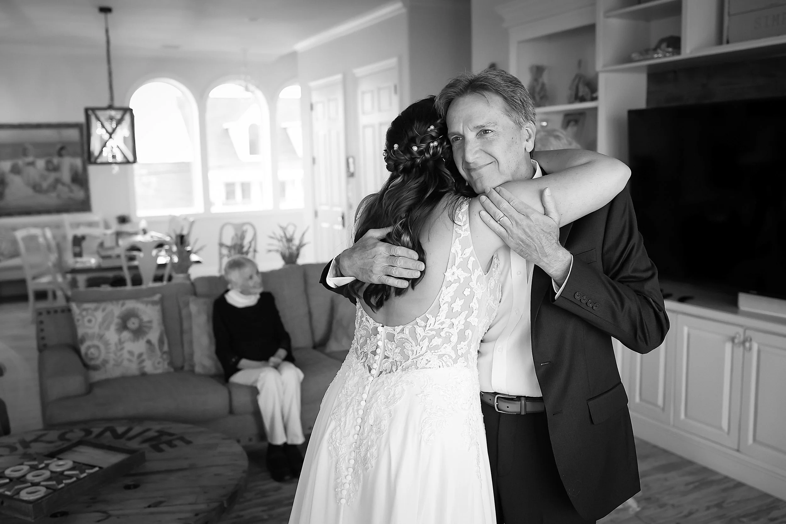 Sarah and Drake Sneak Peek-6-BW.jpg